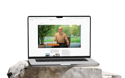 laptop_screen_mockup_15 8.png